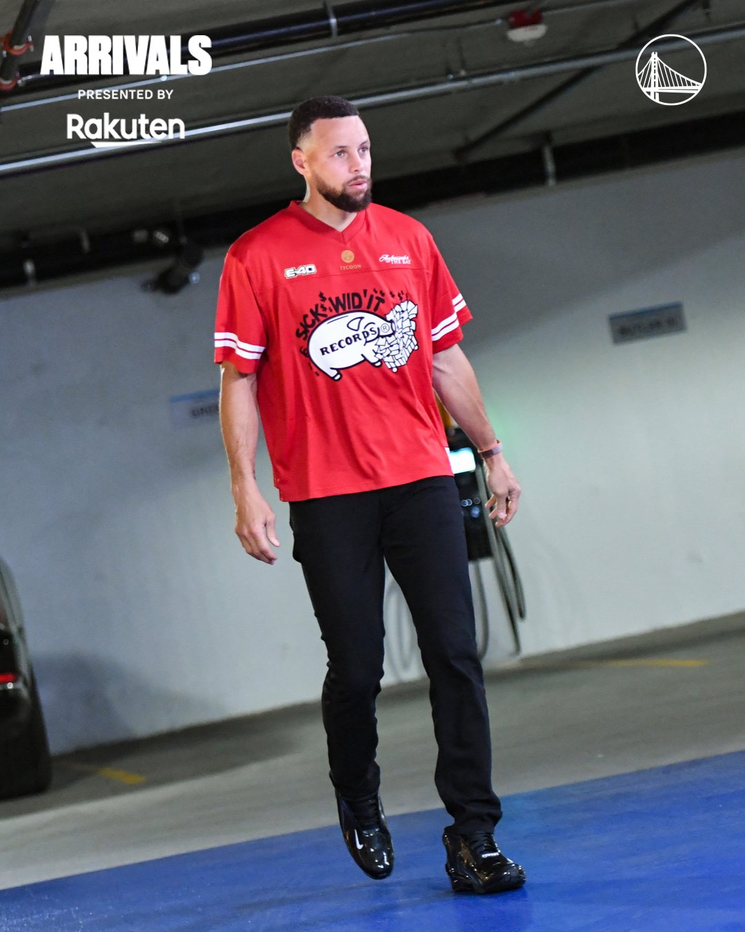 开云体育-库里继续替补17+5勇士险胜国王结束4连败，梅尔顿21+4+5